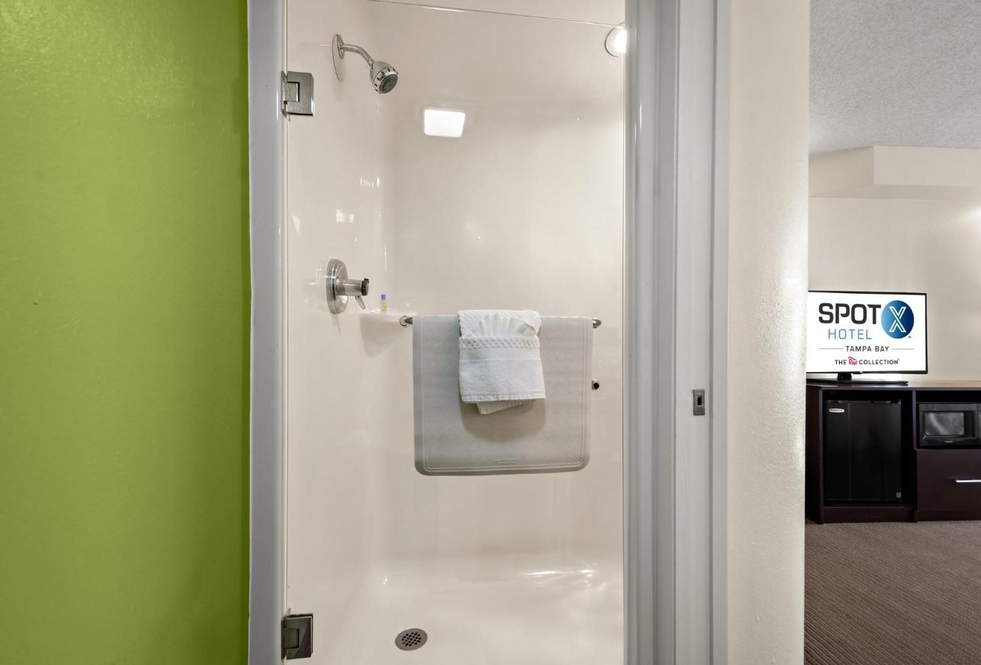Spot X Hotel Tampa - Wesley Chapel By The Red Collection Exteriér fotografie