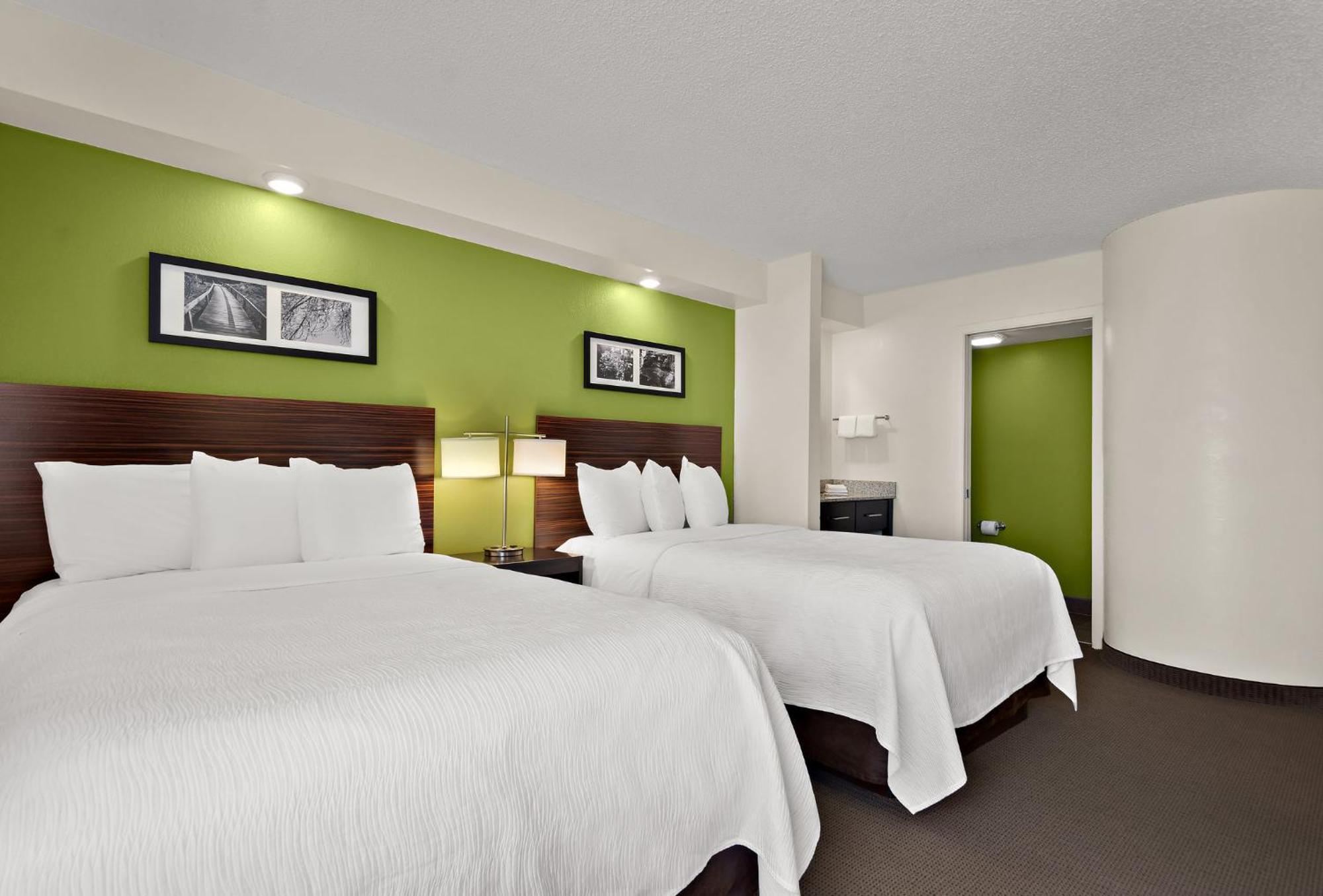 Spot X Hotel Tampa - Wesley Chapel By The Red Collection Exteriér fotografie