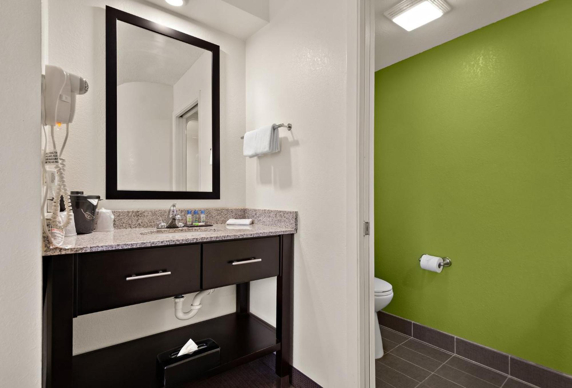 Spot X Hotel Tampa - Wesley Chapel By The Red Collection Exteriér fotografie